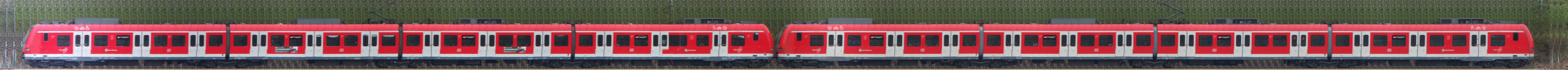 There should be a train photo here :'(