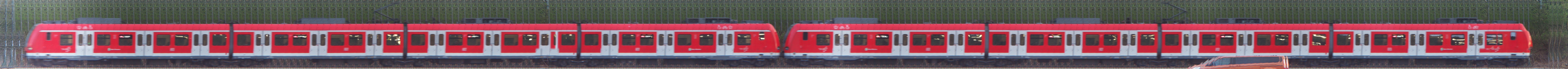 There should be a train photo here :'(