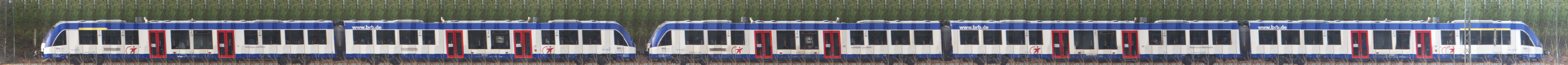 There should be a train photo here :'(