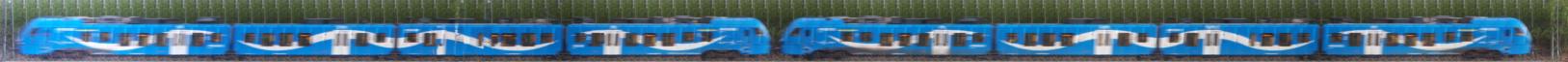 There should be a train photo here :'(