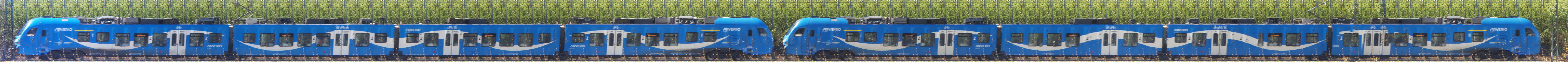 There should be a train photo here :'(