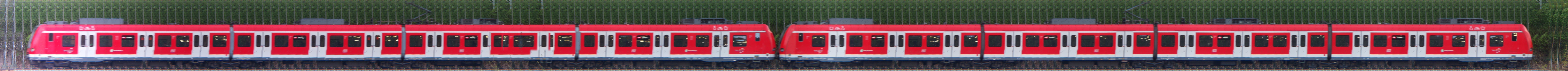 There should be a train photo here :'(