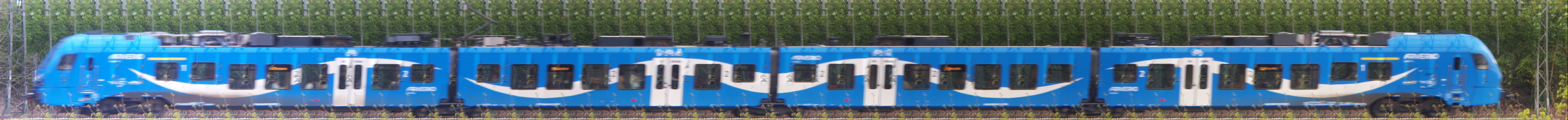 There should be a train photo here :'(