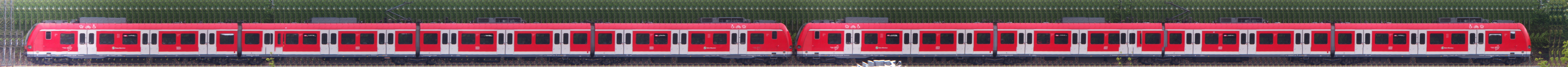 There should be a train photo here :'(