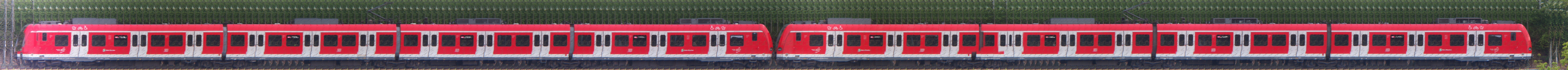 There should be a train photo here :'(