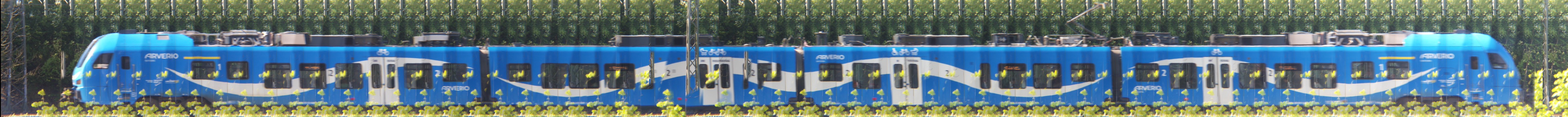 There should be a train photo here :'(
