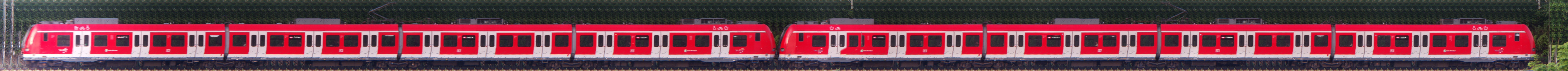There should be a train photo here :'(