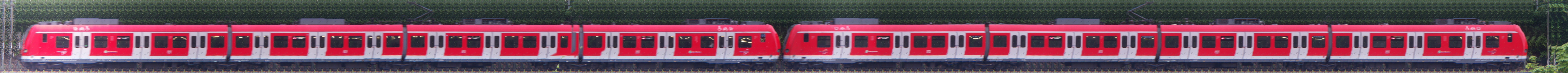 There should be a train photo here :'(