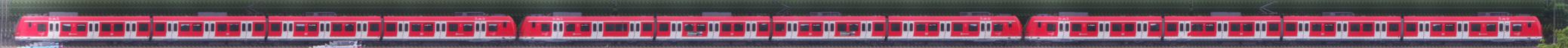 There should be a train photo here :'(