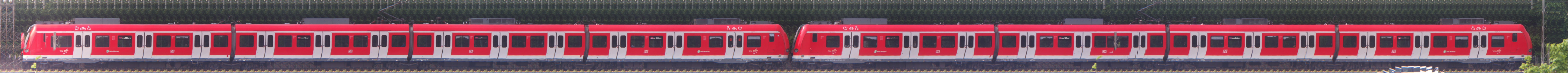 There should be a train photo here :'(
