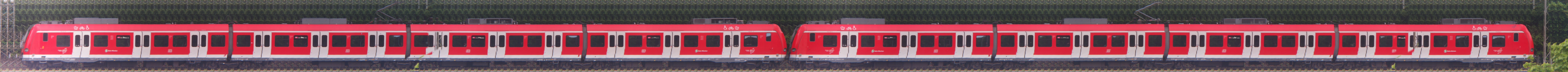 There should be a train photo here :'(